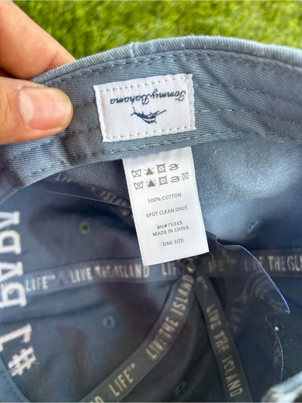 Tommy Bahama men’s  Light Blue '#1 PAPÁ' Baseball Cap